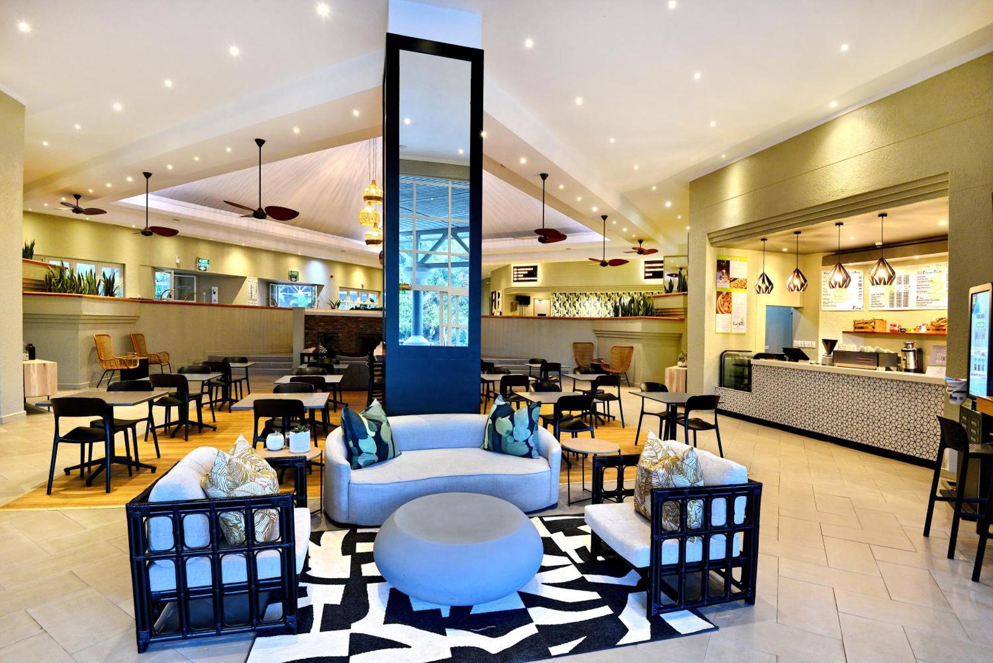 Cresta Lodge Harare Esterno foto