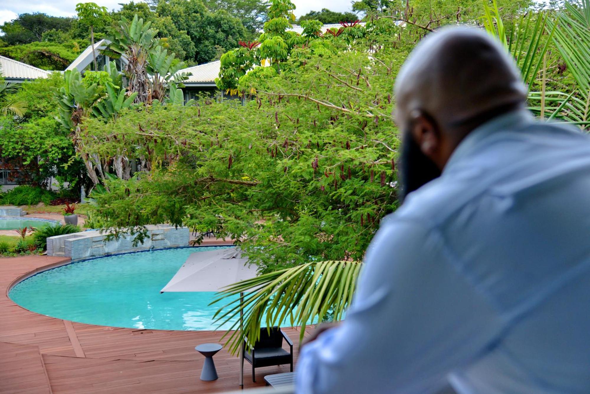 Cresta Lodge Harare Esterno foto