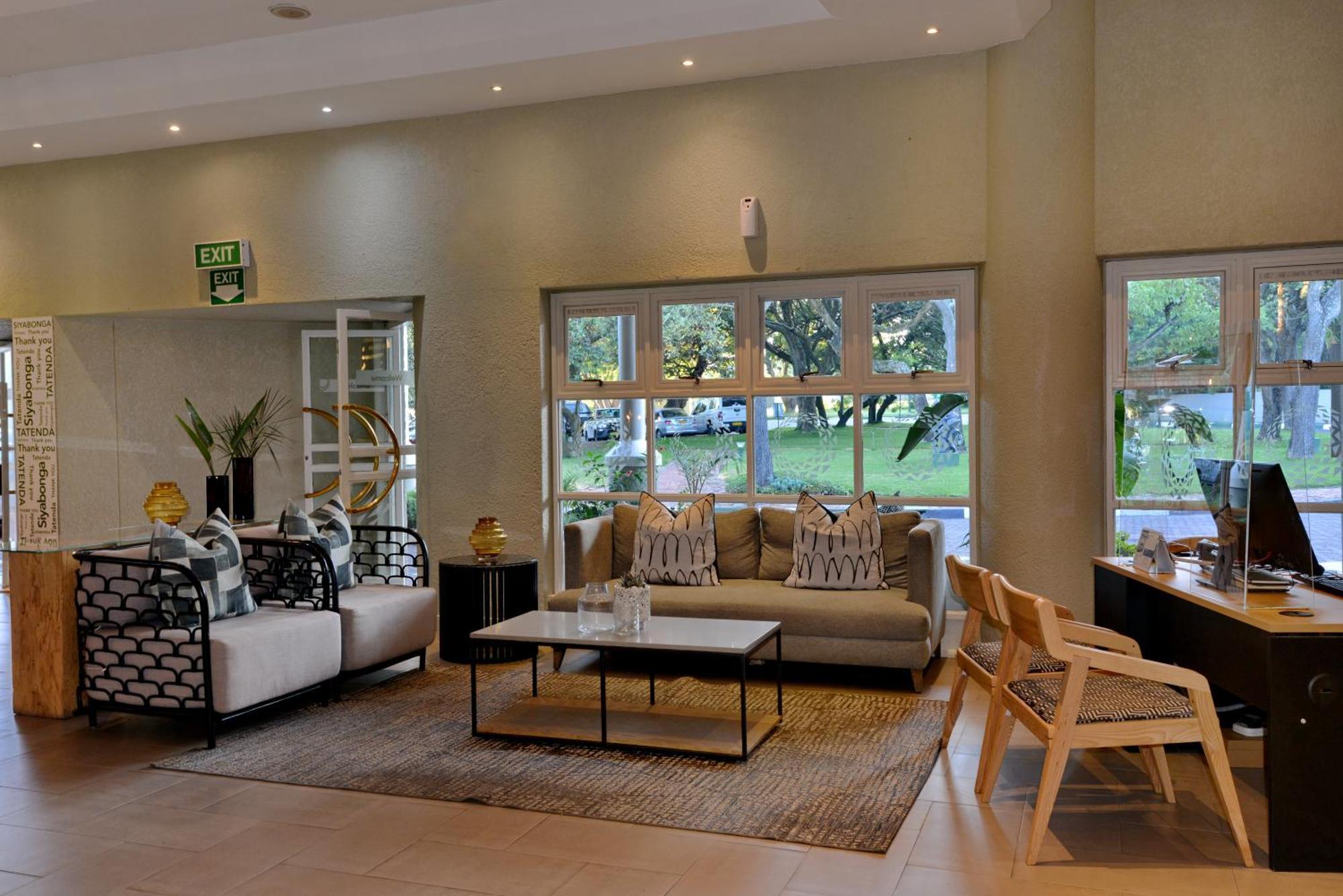 Cresta Lodge Harare Esterno foto